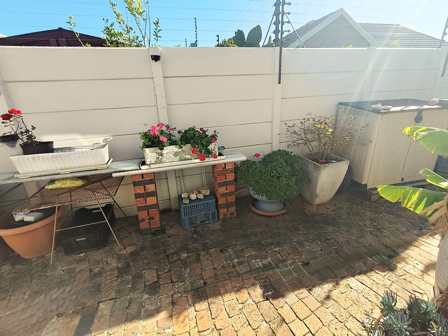 3 Bedroom Property for Sale in Onverwacht Western Cape